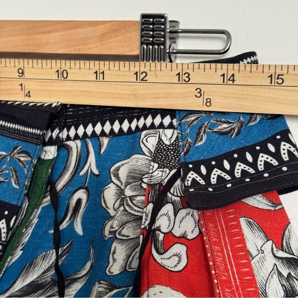 Agua Bendita Sophie Blue and Black Floral Abstract Asymetrical Shorts Size M - Picture 12 of 13
